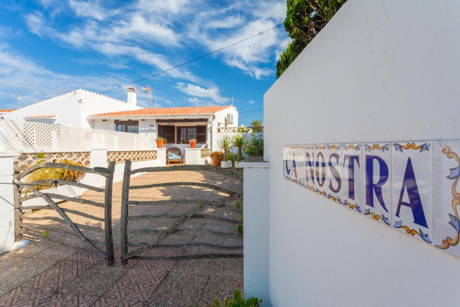 Villa Ca Nostra Cala En Porter  المظهر الخارجي الصورة